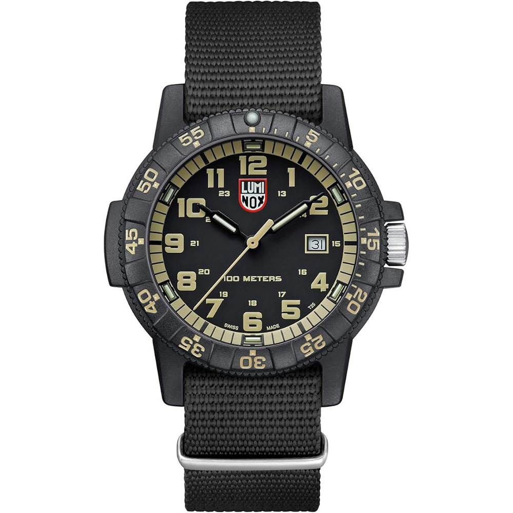 Luminox 남성용 Leatherback